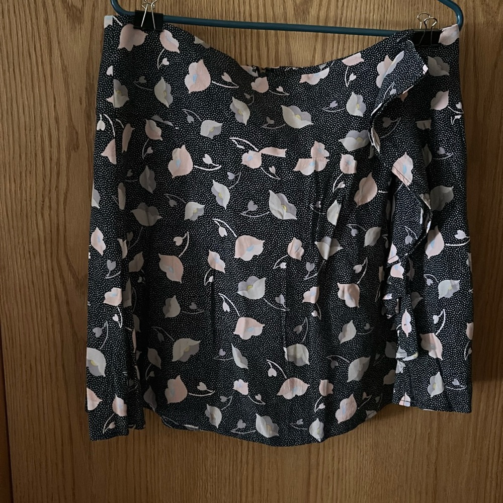 Loft skirt